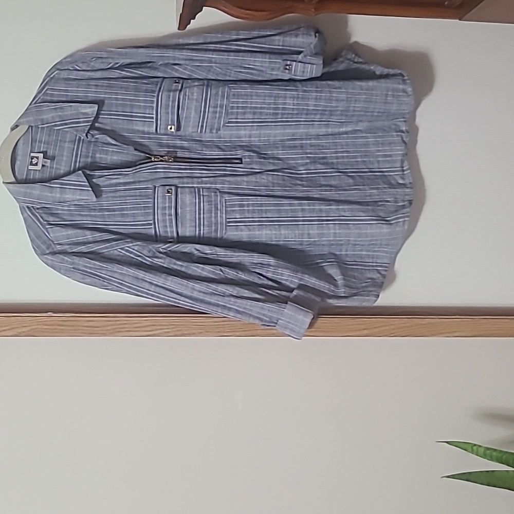 Anne Klein blouse